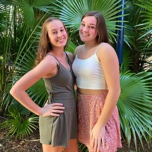 Meet your Posher, Delanie